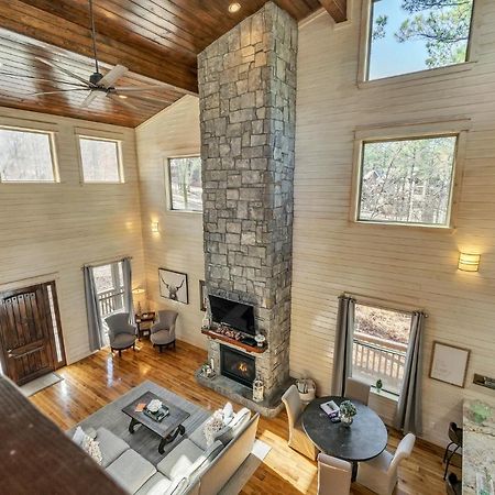 Merlot Mountain - Heated Spa Pool And Hot Tub! Cabin Broken Bow Extérieur photo