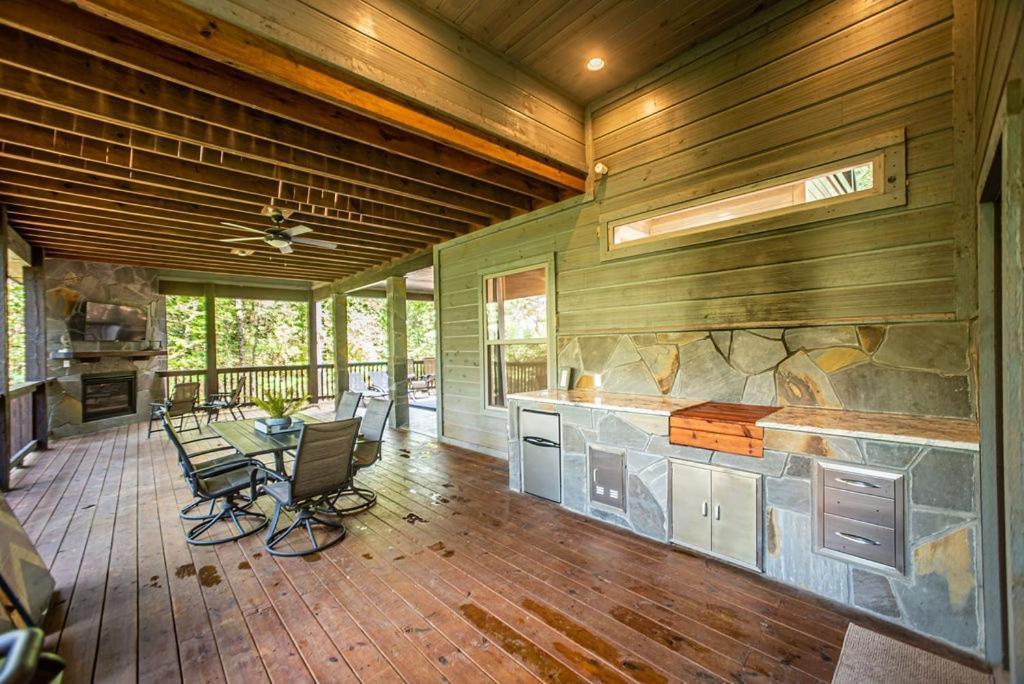 Merlot Mountain - Heated Spa Pool And Hot Tub! Cabin Broken Bow Extérieur photo