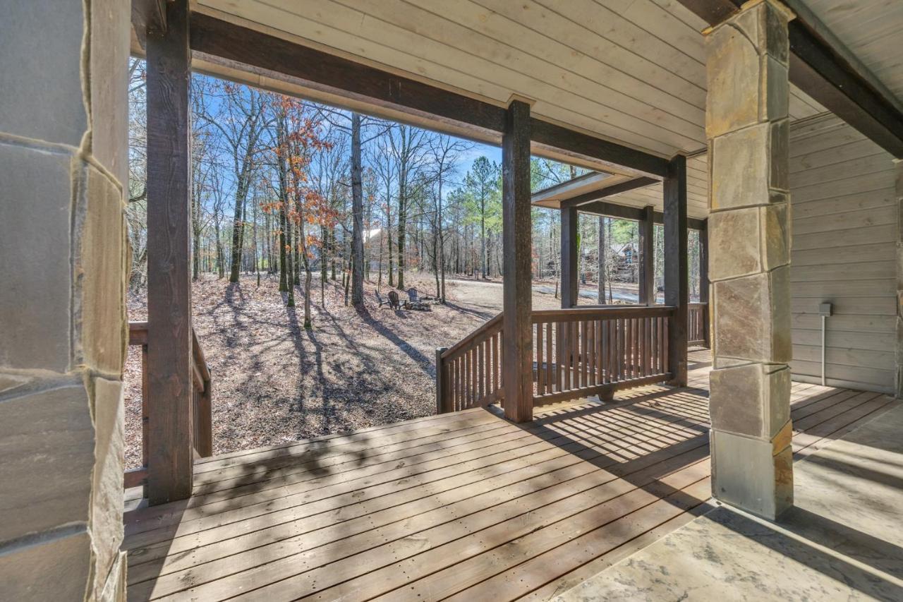 Merlot Mountain - Heated Spa Pool And Hot Tub! Cabin Broken Bow Extérieur photo