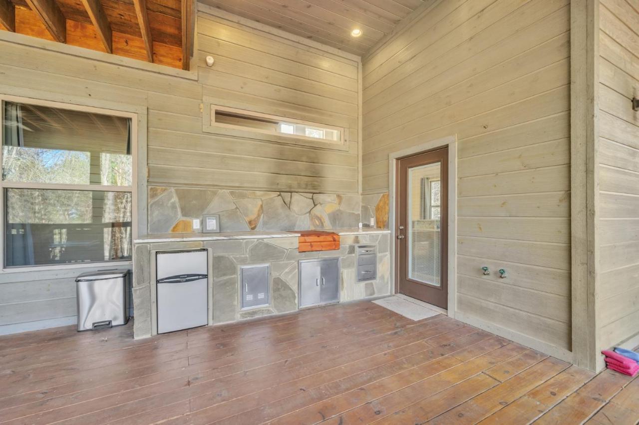 Merlot Mountain - Heated Spa Pool And Hot Tub! Cabin Broken Bow Extérieur photo